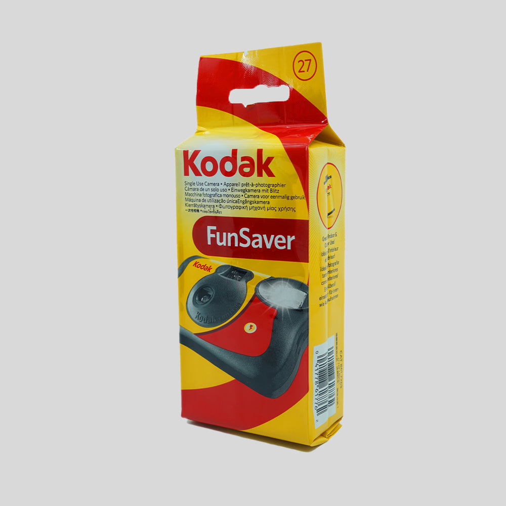  Kodak Funsaver 35mm Single Use Camera w/ Flash : Electronics